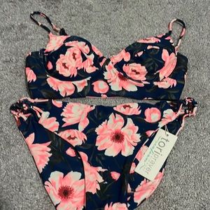 Bikini with underwire support